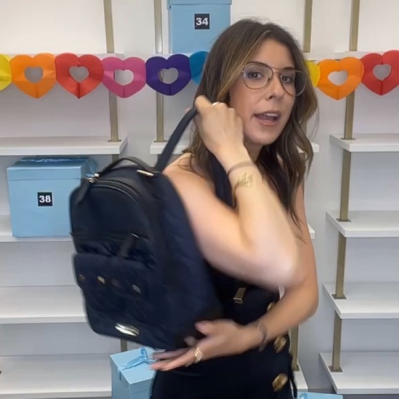 Authentic with Entrupity certification - Picture 2 of 6